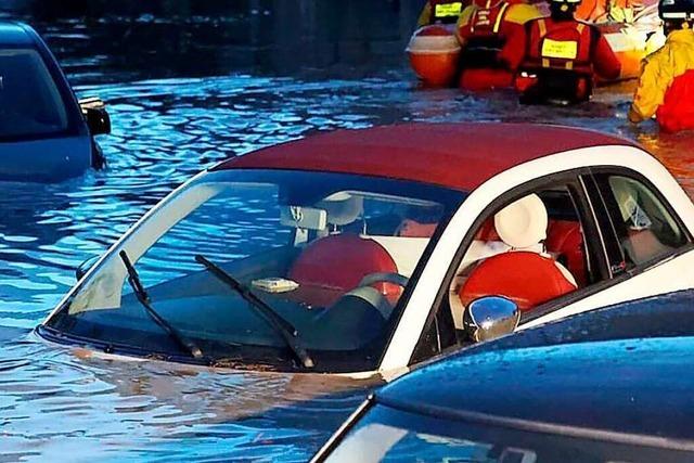 Zahl der Toten steigt nach berschwemmungen in der Toskana auf fnf
