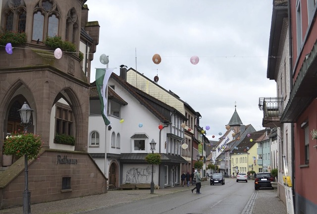 Leer blieben gestern die Straen in El...Publikumsmagnet, fiel kurzfristig aus.  | Foto: Nikolaus Bayer