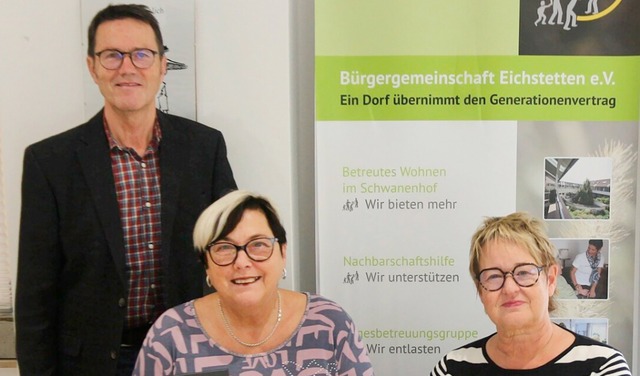 Verwaltungsrte Sabine Lais und Helga ...hen Pflegeinnovationspreis 2023&#8220;  | Foto: Horst David