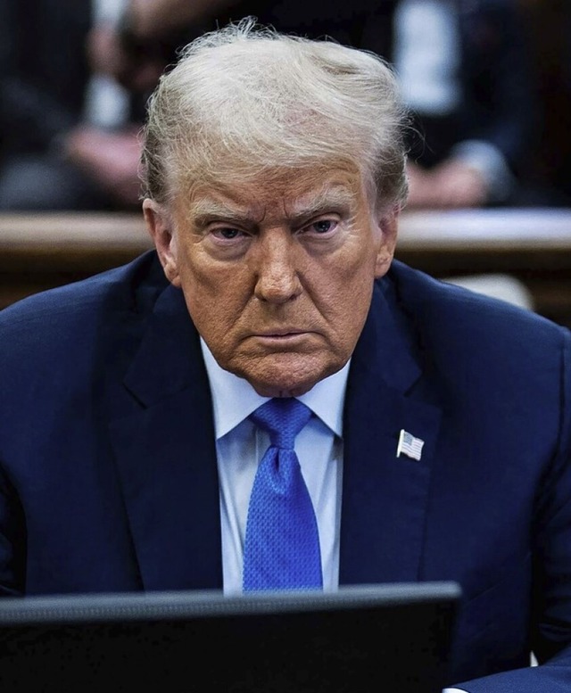 Trump am Montag im Gericht  | Foto: JABIN BOTSFORD (AFP)