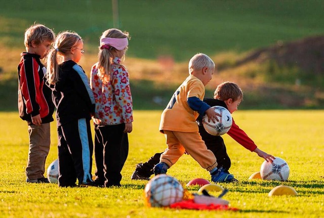 Kinder lieben Sportvereine &#8211; nach der Pandemie mehr denn je.  | Foto: IMAGO/Ralf Gerard