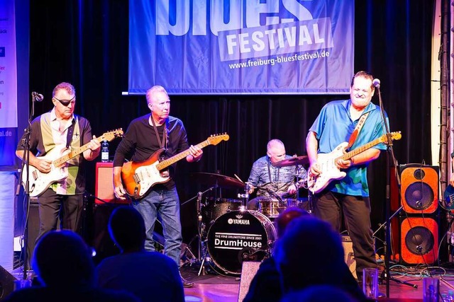 Mike Morgan, Anson Funderburgh und Sha...n links) beim Freiburg-Blues-Festival.  | Foto: Stefanie Salzer-Deckert