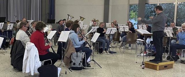 Probe vor dem Ehemaligenkonzer am Samstag in Sulz  | Foto: Musikverein