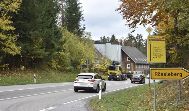 Der Gemeinderat Hinterzarten lehnt ein...Weg von 70 auf 50 Stundenkilometer ab.  | Foto: Thomas Biniossek