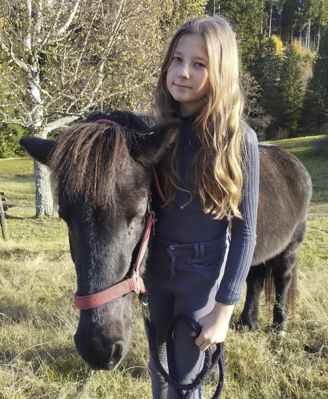 Maya Frderer mit Hekla  | Foto: Tanja Frderer