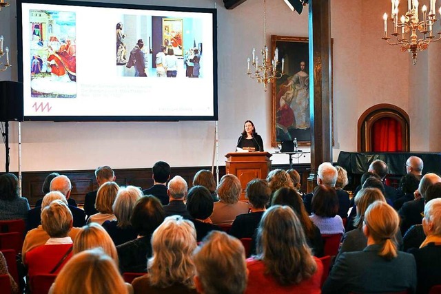 Museumsdirektorin Jutta Gtzmann bei ihrer Festrede im Historischen Kaufhaus  | Foto: Thomas Kunz