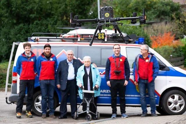Sulzburger Ehepaar ermglicht der Bergwacht den Kauf einer High-Tech-Drohne