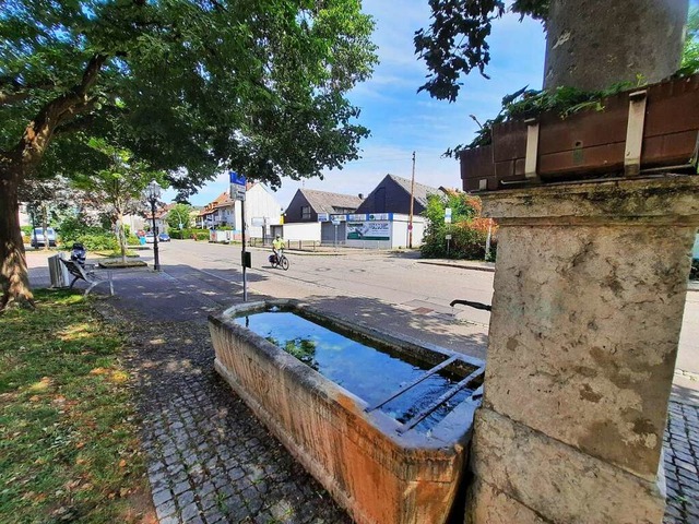 Auch die Brunnen spielen eine Rolle im Sanierungskonzept fr Altweil.  | Foto: Hannes Lauber