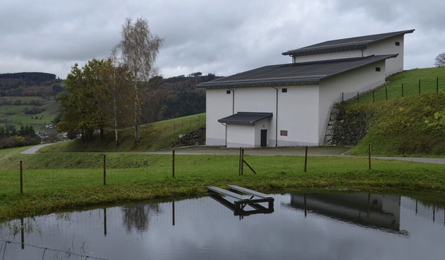 Das Herzstck der Wasserversorgung Win... mit Aufbereitungsanlage am Ensenberg.  | Foto: Nikolaus Bayer