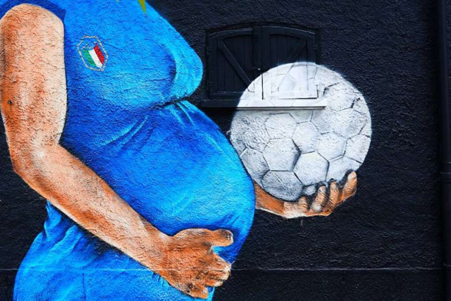 Schwanger im Profi-Fu�ball