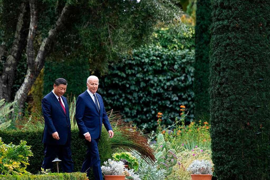 Biden Und Xi Treffen Sich Nach Langer Funkstille: Konkurrenten, Keine ...