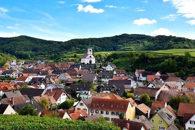 Das Winzerdorf Kiechlinsbergen wird na...echung zwingt zur Abgabe eines Sitzes.  | Foto: Siegfried Gollrad