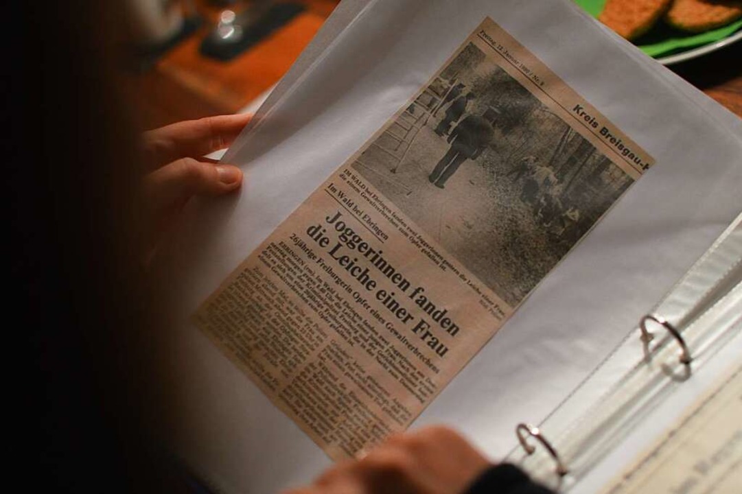 Die Badische Zeitung berichtete vor 33 Jahren über den Fall der Ermordeten.  | Foto: Sebastian Heilemann
