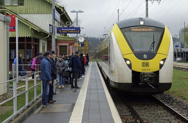 Endstation Himmelreich: Hier mussten Fahrgste in den Bus umsteigen.  | Foto: Anton Schuler