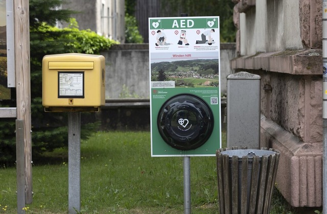 AEDs finden immer weitere Verbreitung,...rt auch ans Bugginger Rathaus kommen.  | Foto: Patrik Mller