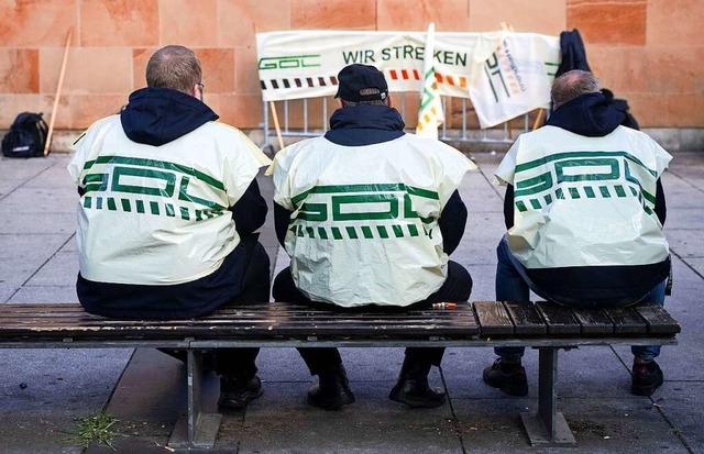 Von Mittwochabend bis Donnerstagabend ... unbefristete Arbeitskmpfe abstimmen.  | Foto: Marijan Murat (dpa)