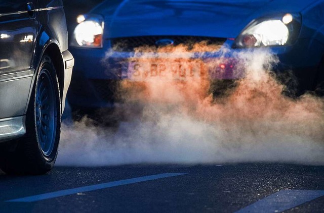 6600 Fahrzeuge fahren tglich durch Schopfheim-Langenau (Symbolfoto).  | Foto: Marijan Murat (dpa)