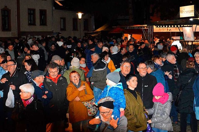 Groer Andrang beim Winteropening am Samstagabend in Waldkirch  | Foto: Tobias Winterhalter