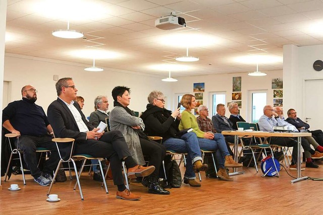 Experten auf ihren jeweiligen Gebieten: Treffen des Kreisseniorenrates  | Foto: Alexandra Gnzschel