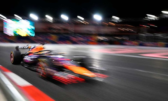 Formel 1: Nicht nur Weltmeister Max Verstappen sorgt  fr Schlagzeilen.  | Foto: JIM WATSON (AFP)