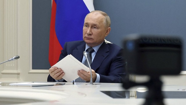 Russlands Prsident Wladimir Putin nimmt per Videoschalte am G20-Gipfel teil.  | Foto: MIKHAIL KLIMENTYEV (AFP)