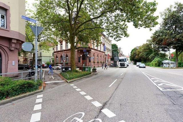 Strung an einer Gasleitung: Schillerstrae in Freiburg ist halbseitig gesperrt