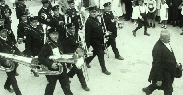 Die Feuerwehr-Harmonie (sptere Stadtm...Bild unten) war sie ebenfalls  dabei.   | Foto: Hansjrg Bader