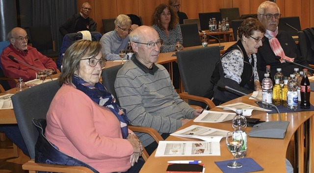 Beim Seniorenforum in Friesenheim habe...it Vertretern der Gemeinde getroffen.   | Foto: Walter Holtfoth