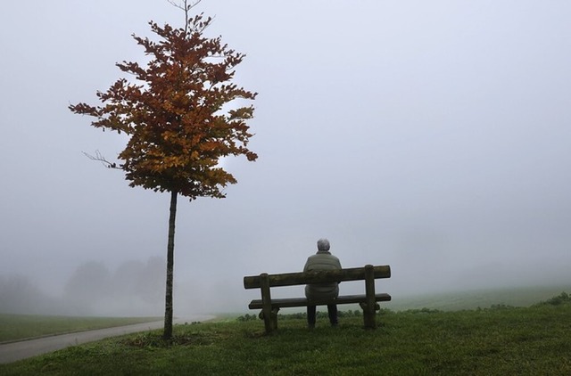 Die Gemeinde Frhnd will sich den Nebel zunutze machen.  | Foto: Thomas Warnack (dpa)