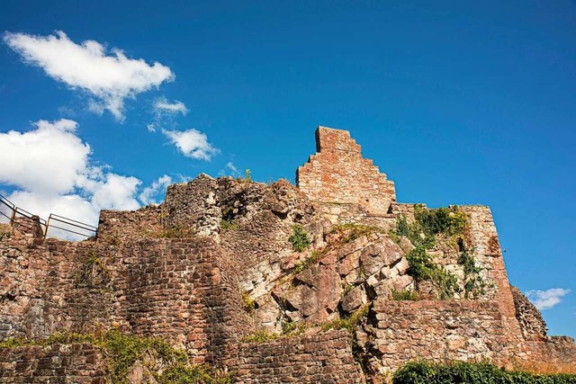 Die Hochburg wird im Dreiigjhrigen K...t der Wiederaufbau unter Friedrich VI.  | Foto: Hubert Gemmert