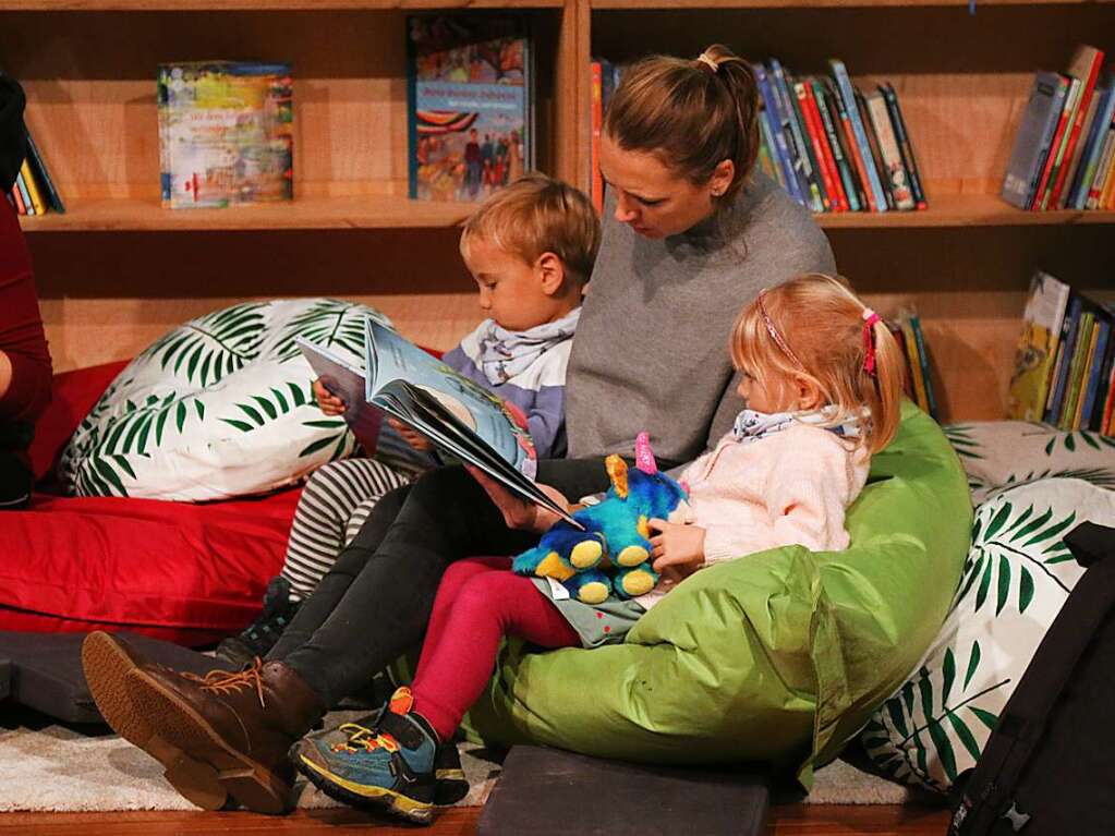 Ganz viel Lesespa und ein groes Rahmenprogramm gibt es bei der Kinderbuchmesse im Burghof Lrrach.