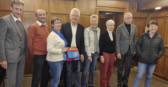 Christoph Hoffmann, MdB, mit dem Vorst...Frasch, Udo Schwehr und Anne Golderer. 