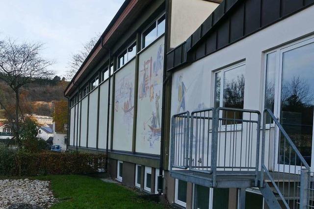 Neuer Boden in der Isteiner Halle - doch ein rgernis bleibt bestehen