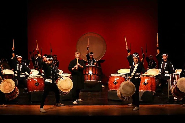 Die Trommelshow &#8222;KOKUBU-The Drum...isch in die traditionelle Welt Japans.  | Foto: think tank ART