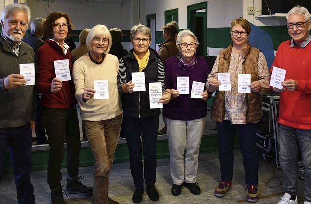 Aktionsbndnis &#8222;Brger helfen B...ann, Mechthild Wallny und Klaus Huber.  | Foto: Heinz und Monika Vollmar