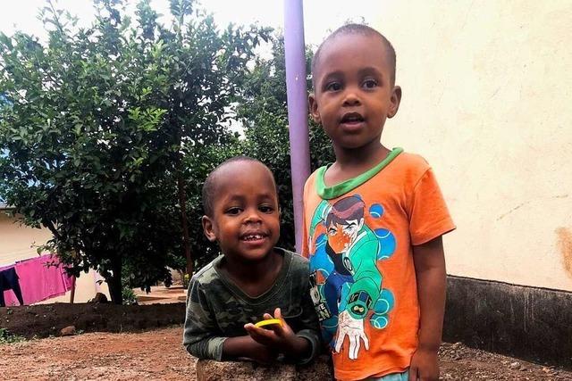 Wie eine gebrtige Kirchzartenerin eine Vorschule fr Waisenkinder in Tansania baut