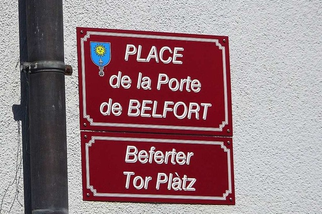 In Breisachs Partnerstadt Neuf-Brisach...; auch als Beferter Tor Pltz bekannt.  | Foto: ADT