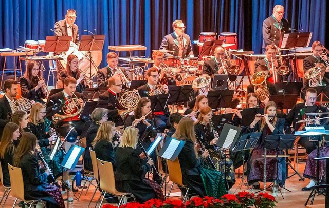 Die Schnauer Stadtmusik bot ein Hrer...r Extraklasse bei ihrem Jahreskonzert.  | Foto: Paul Eischet