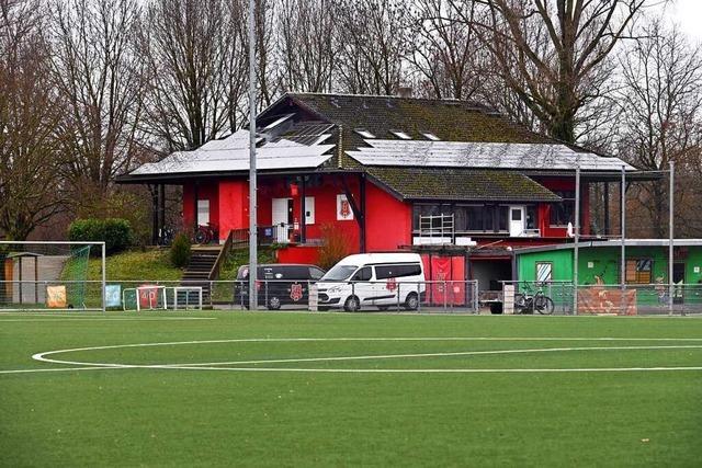 Das neue Vereinsheim des Freiburger FC lsst auf sich warten