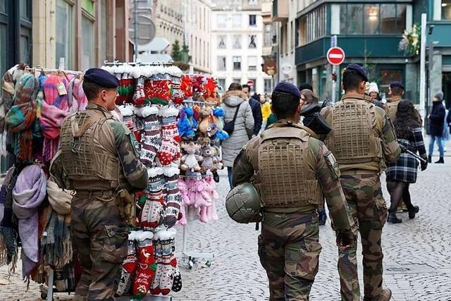 Straburg verstrkt Weihnachtsmarkt-Kontrollen mit Drohnen und Antiterror-Spezialkrften