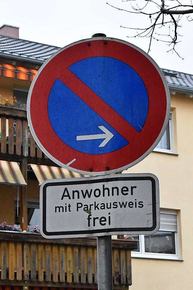 Parkausweise fr Lrrach sollen zuknftig 120 Euro pro Jahr kosten.  | Foto: Thomas Loisl Mink