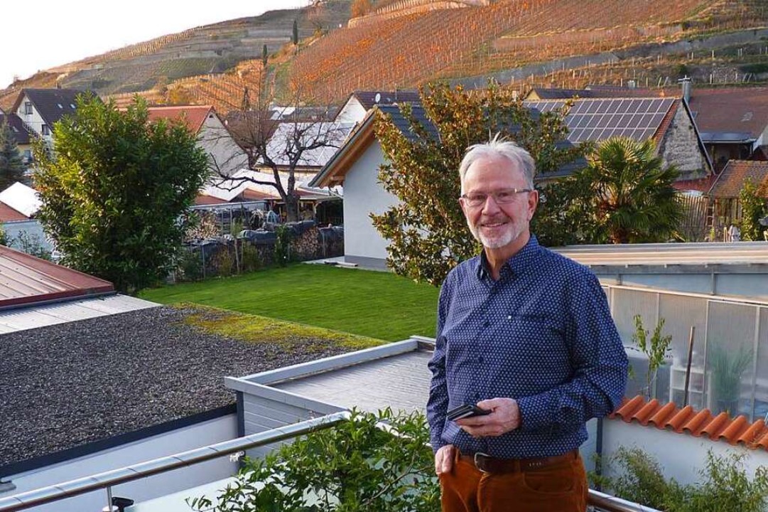 Peter Graner auf seinem Balkon  | Foto: Dirk Sattelberger