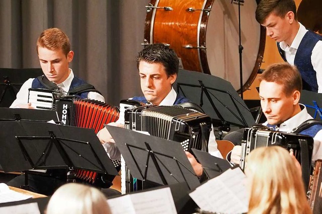 Die  Neuenburger Akkordeonspieler geben am Samstag ihr Jahreskonzert.  | Foto: Jutta Geiger