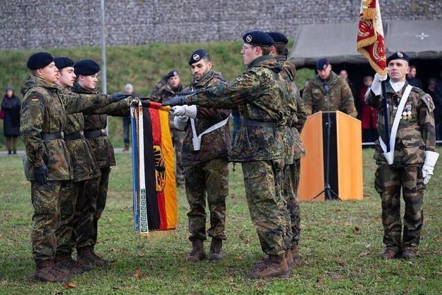 Erstes Rekruten-Gelbnis der Deutsch-Franzsischen Brigade in Auggen