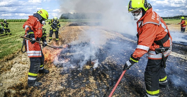 Beschftigte des ffentlichen Dienstes...und eine Lohnerhhung von 5,5 Prozent.  | Foto: IMAGO/Marius Bulling