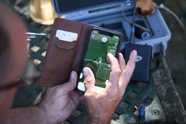 Nutzen und schaden &#8211; Tracking kann das eine wie das andere.  | Foto: DANIEL LEAL (AFP)