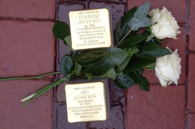 Die Stolpersteine fr Lina und Ferdinand Odenheimer.  | Foto: Sebastian Barthmes