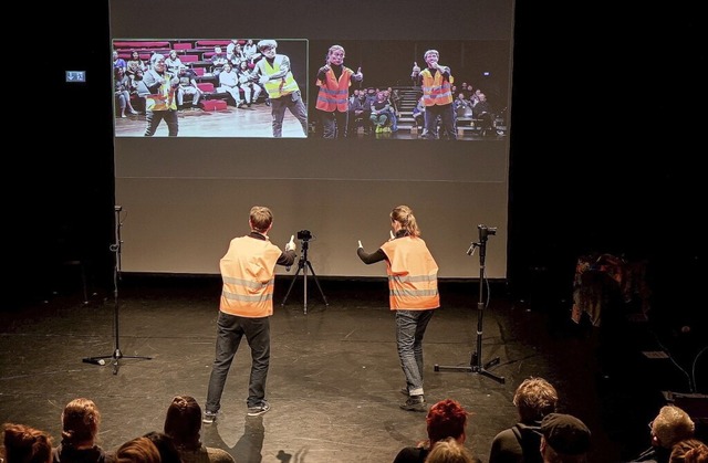 Zeitgleich in Lima und Freiburg: Szene aus &#8222;Hin und Zurck&#8220;  | Foto: Marc Doradzillo