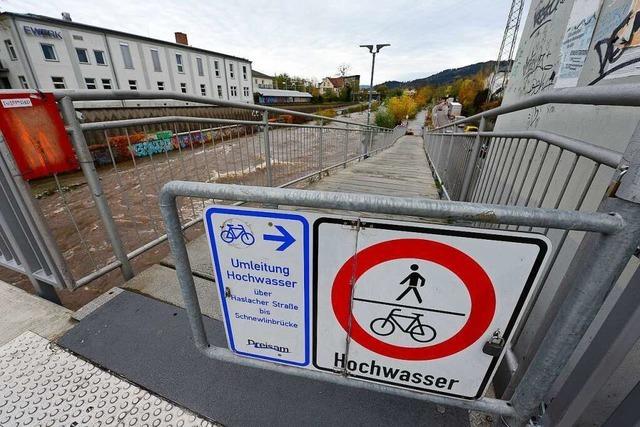 Dreisam-Radweg in Freiburg wegen Hochwasser teilweise gesperrt