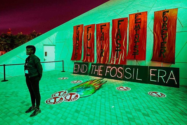 Das weltweite Aus fr fossile Energien...ld, findet BZ-Redakteurin Dora Schls.  | Foto: GIUSEPPE CACACE (AFP)